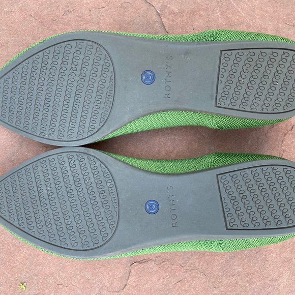 Rothy's  |  The Point  |  Green  |  Women's 7.5 - Picture 2 of 10